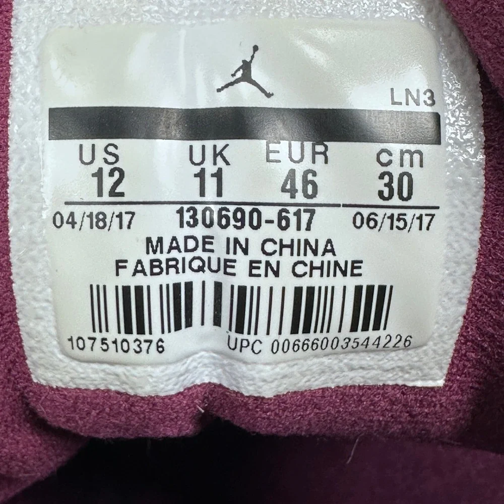 Jordan Air Jordan 12 Retro Bordeaux Men Sneakers 130690-617 Size 12 Maroon Suede